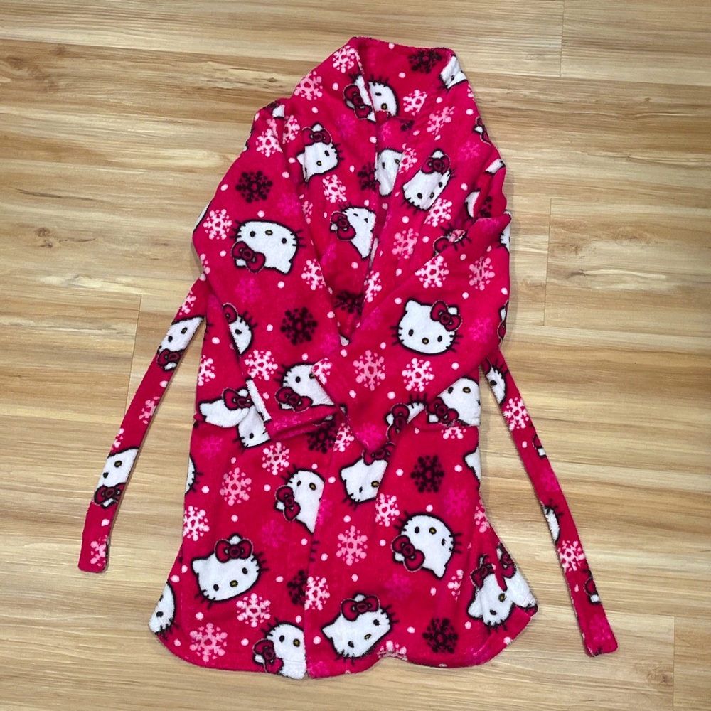 Hello kitty super soft hot pink plush fleece bathrobe.